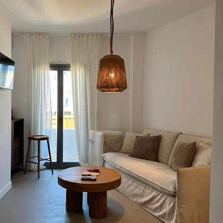 Almond Chambers * Νάουσα